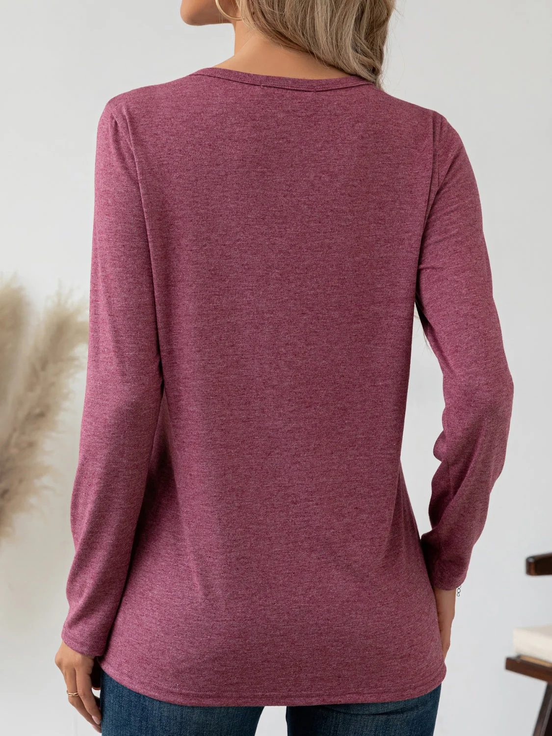 Leila | Long sleeve crew neck t-shirt - Image 3