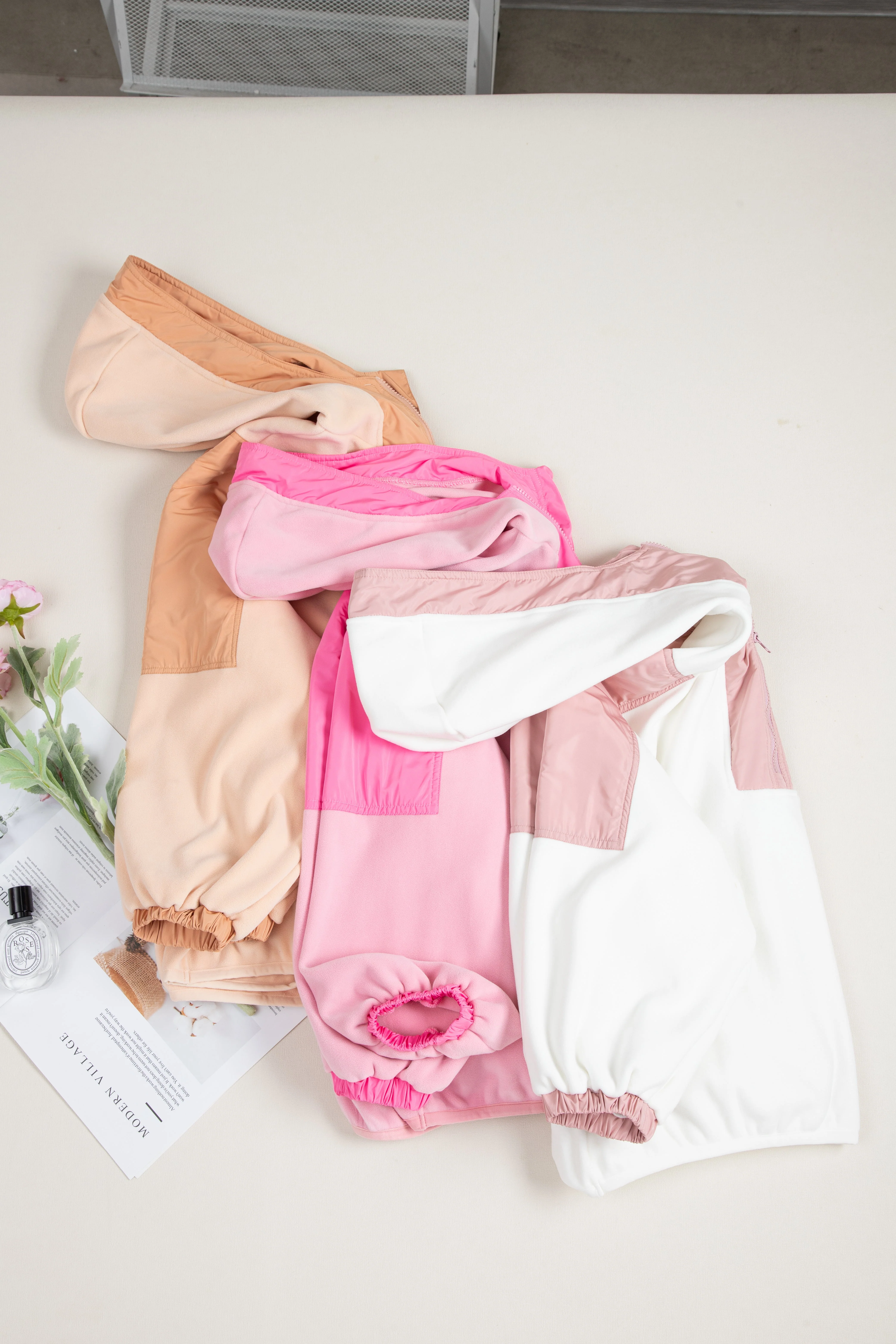 Leila | Modern and comfortable winter hoodie - Image 8