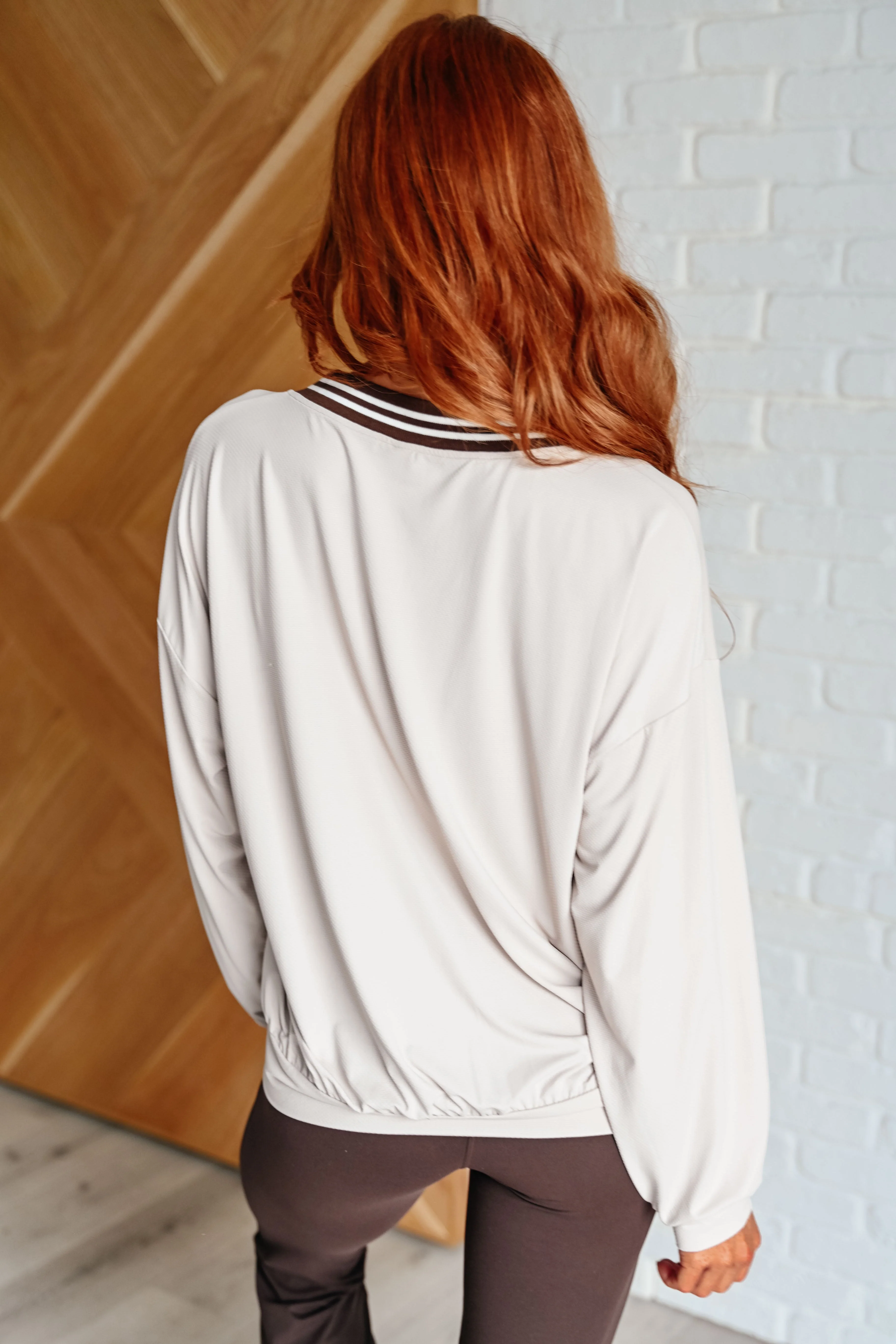 Leire | All Out Comfort V-neck sweater in mocha cream - Image 8