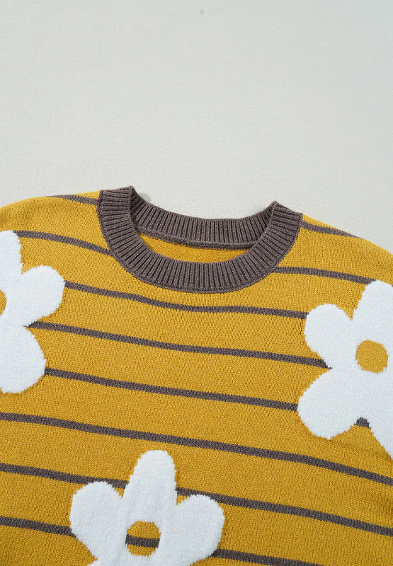 Leire | Long-sleeved sweater with floral stripes and a crew neck - Image 8