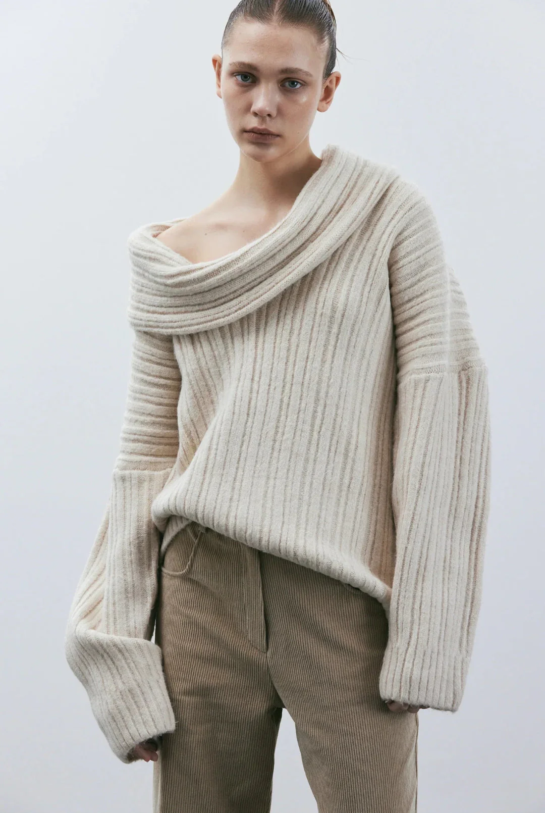 Leire® | Pull oversize for women with rouleau haut Tricoté - Image 2