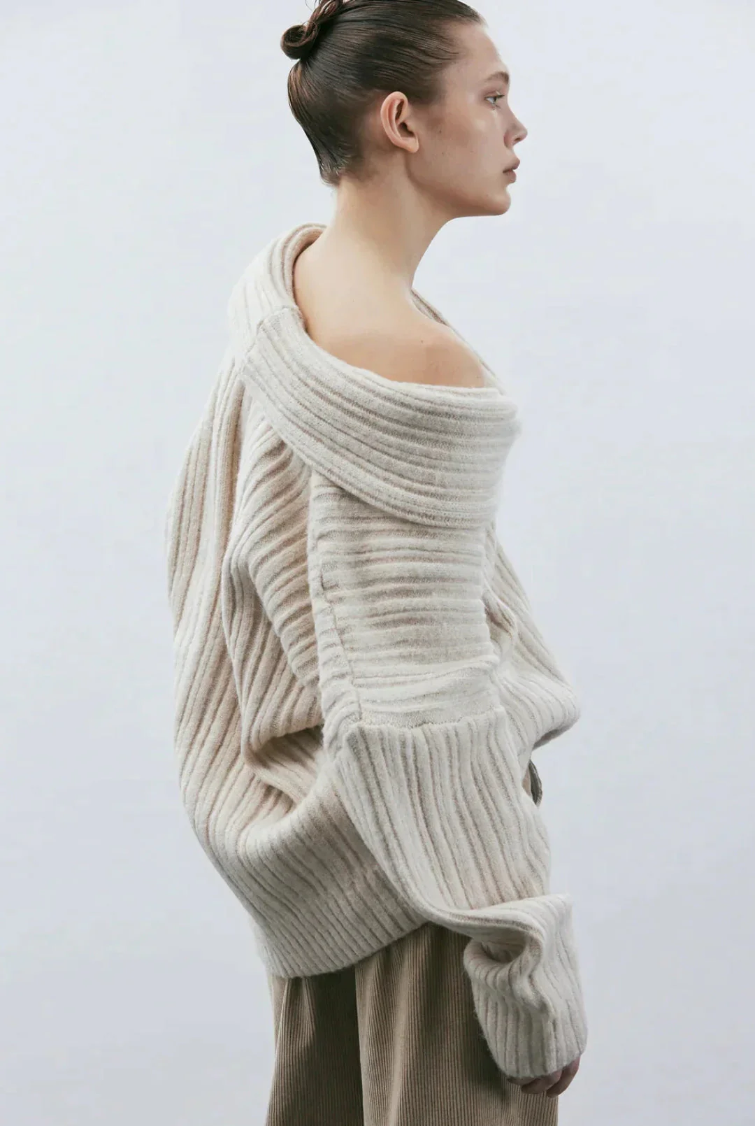 Leire® | Pull oversize for women with rouleau haut Tricoté - Image 9