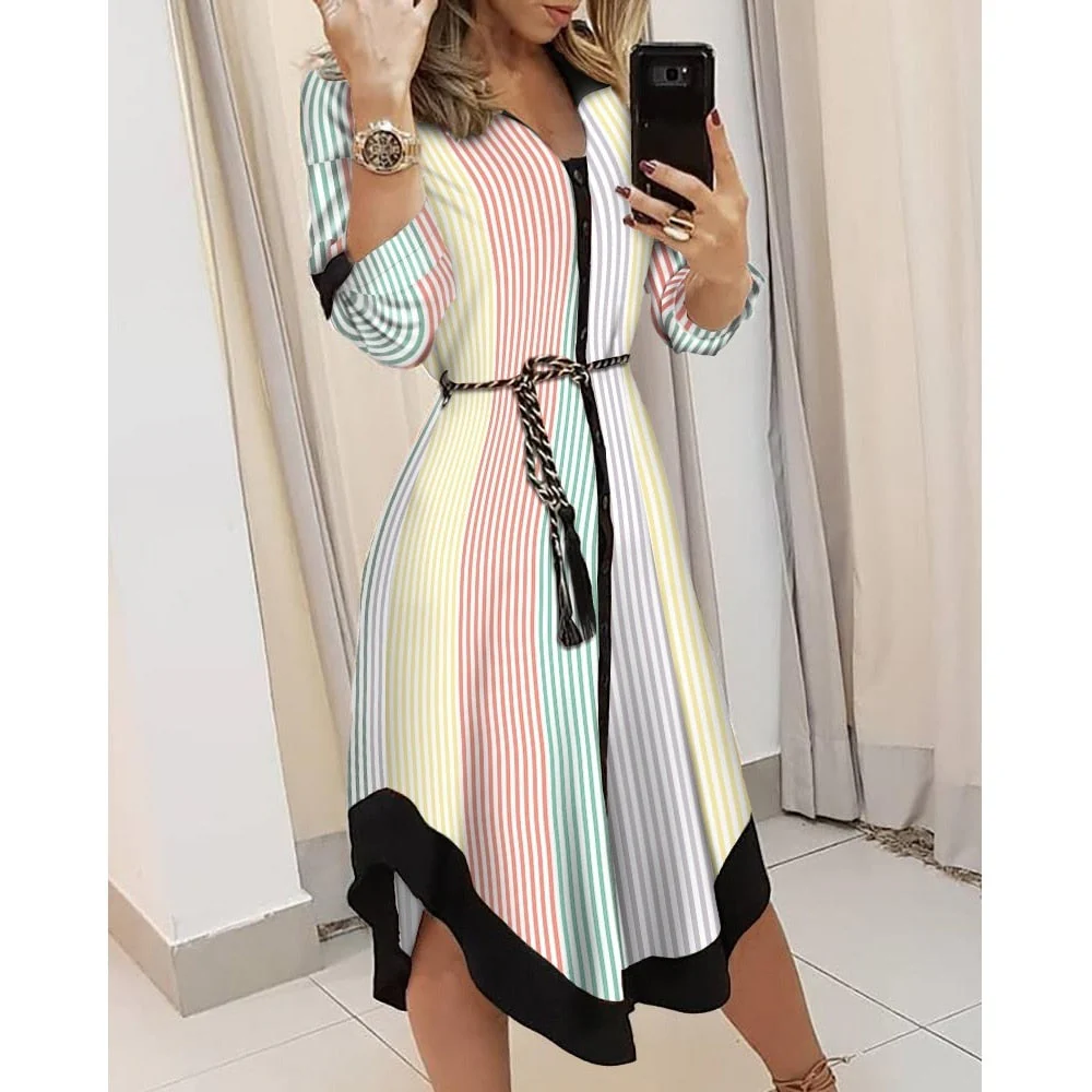 Leonarda® | Chic and versatile   dress - Image 4