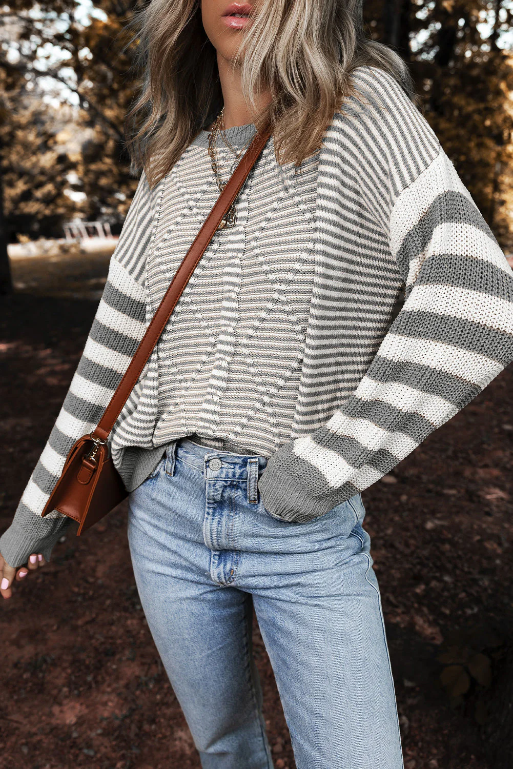 Leonor | Classic and stylish winter sweater - Image 11