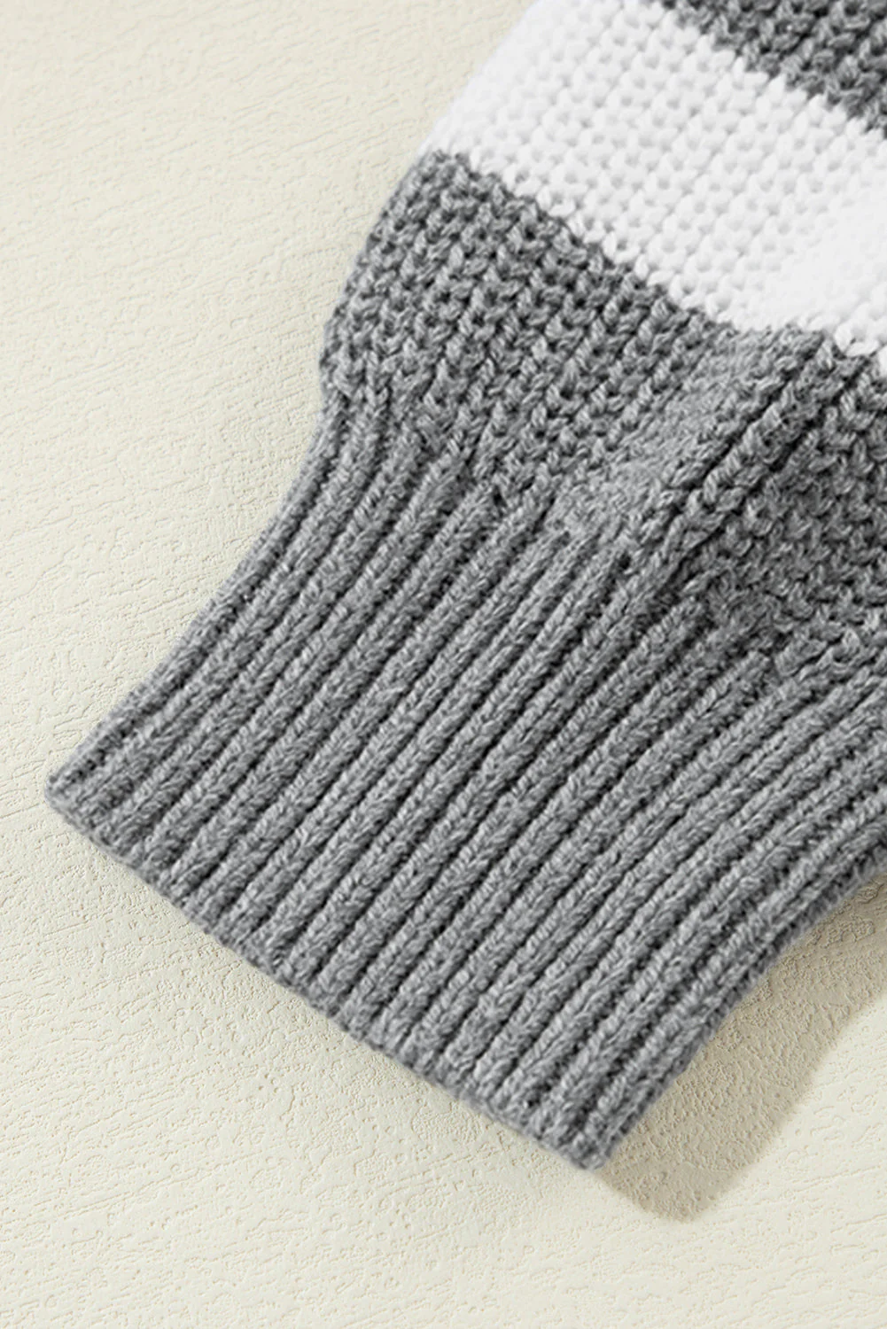 Leonor | Classic and stylish winter sweater - Image 16
