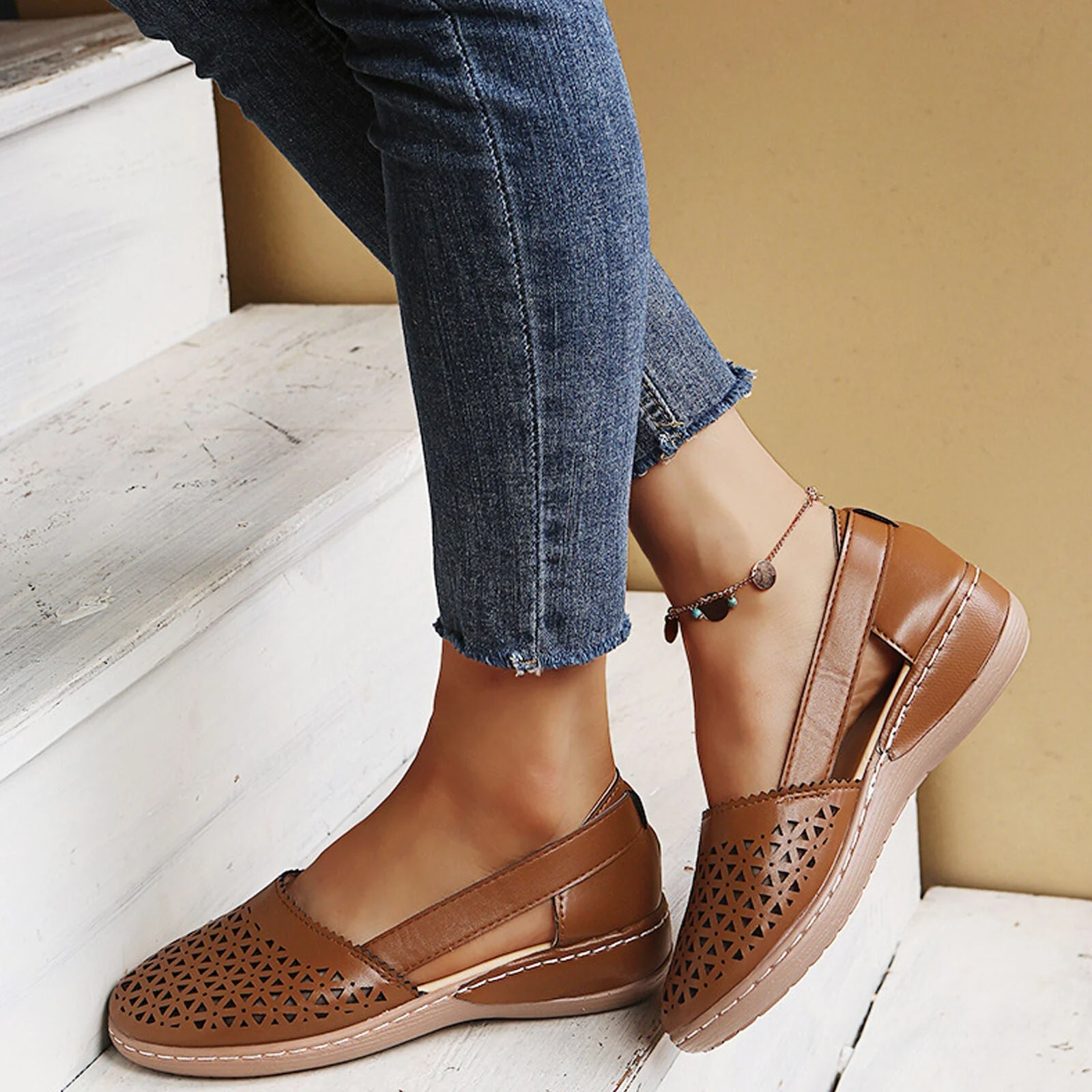 Lexia® | Simple and stylish shoes - Image 5