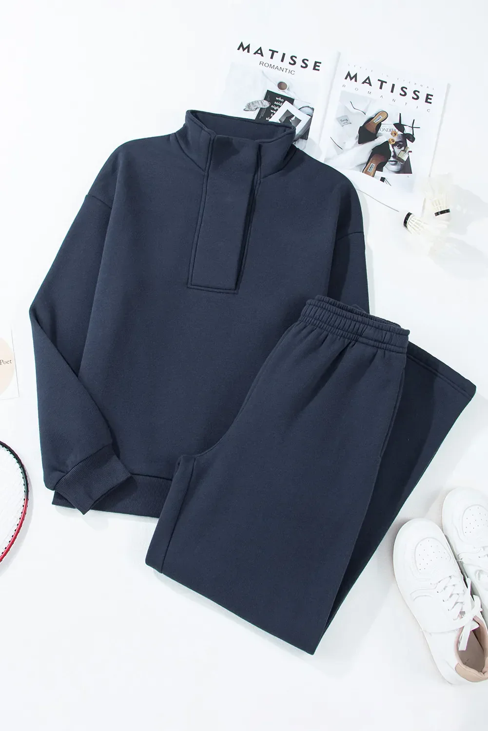 Lidia | Active set consisting of a long sleeve top and pants with a half-length snap fastening - Image 2