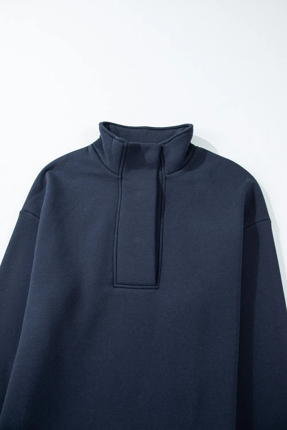 Lidia | Active set consisting of a long sleeve top and pants with a half-length snap fastening - Image 4
