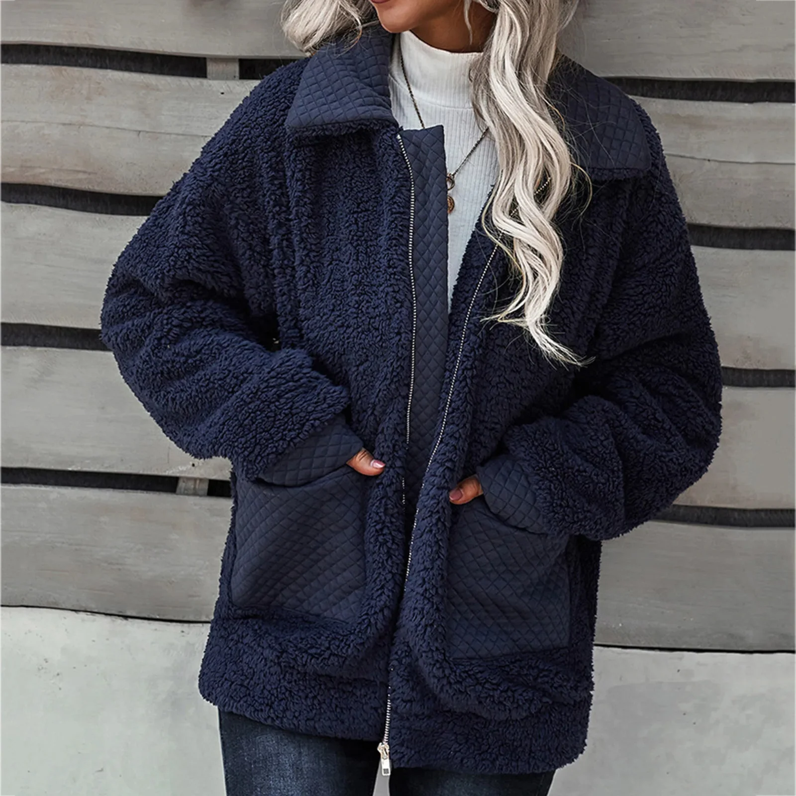 Lidia | Modern and comfortable winter garment - Image 7