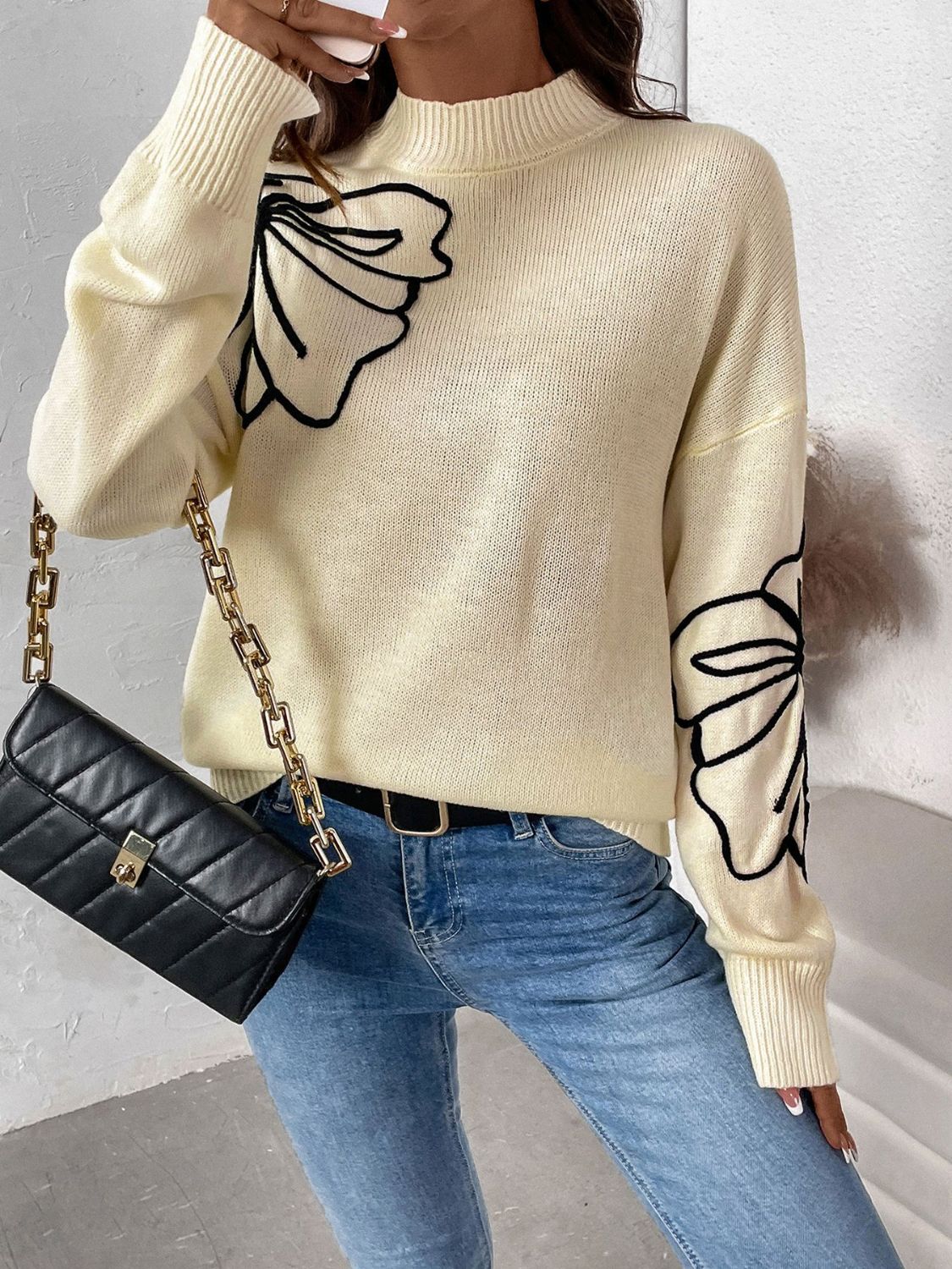 Lidia | Perfee long-sleeved sweater with stand-up collar and low shoulders - Image 3