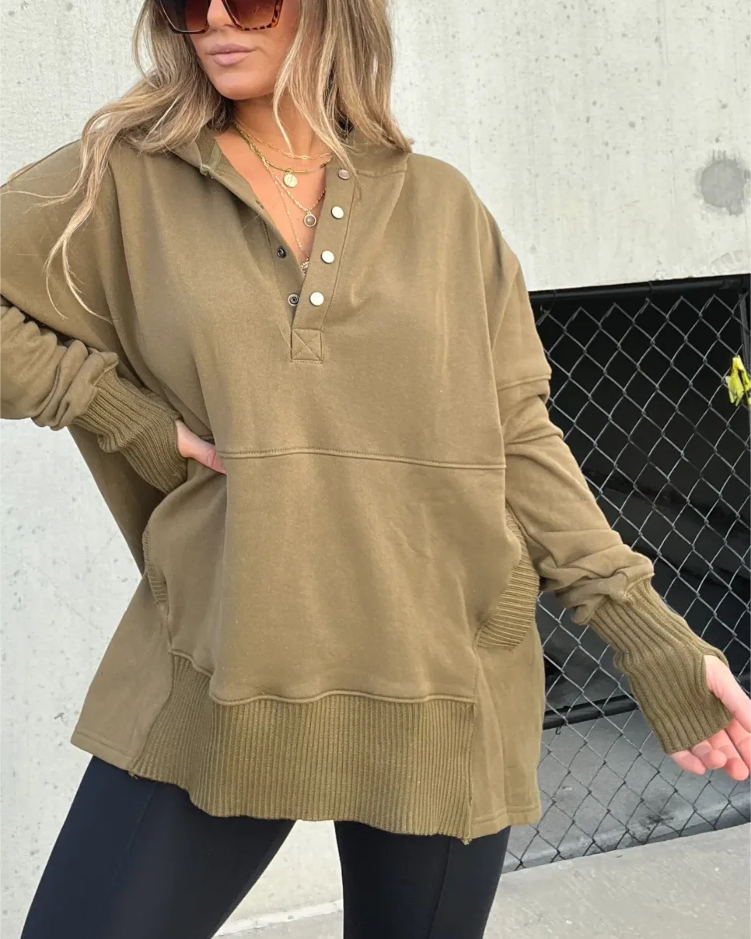 Liliane® | Women's V-neck hoodie - Image 2