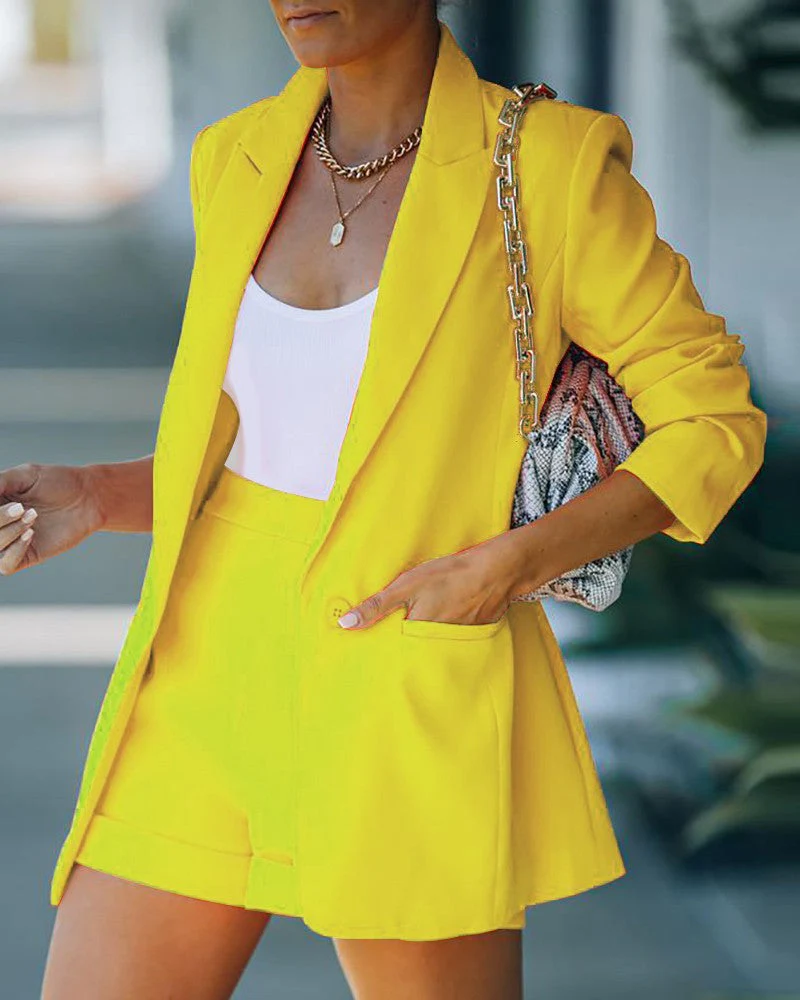 Lina® | Blazer and shorts set for women - Image 2