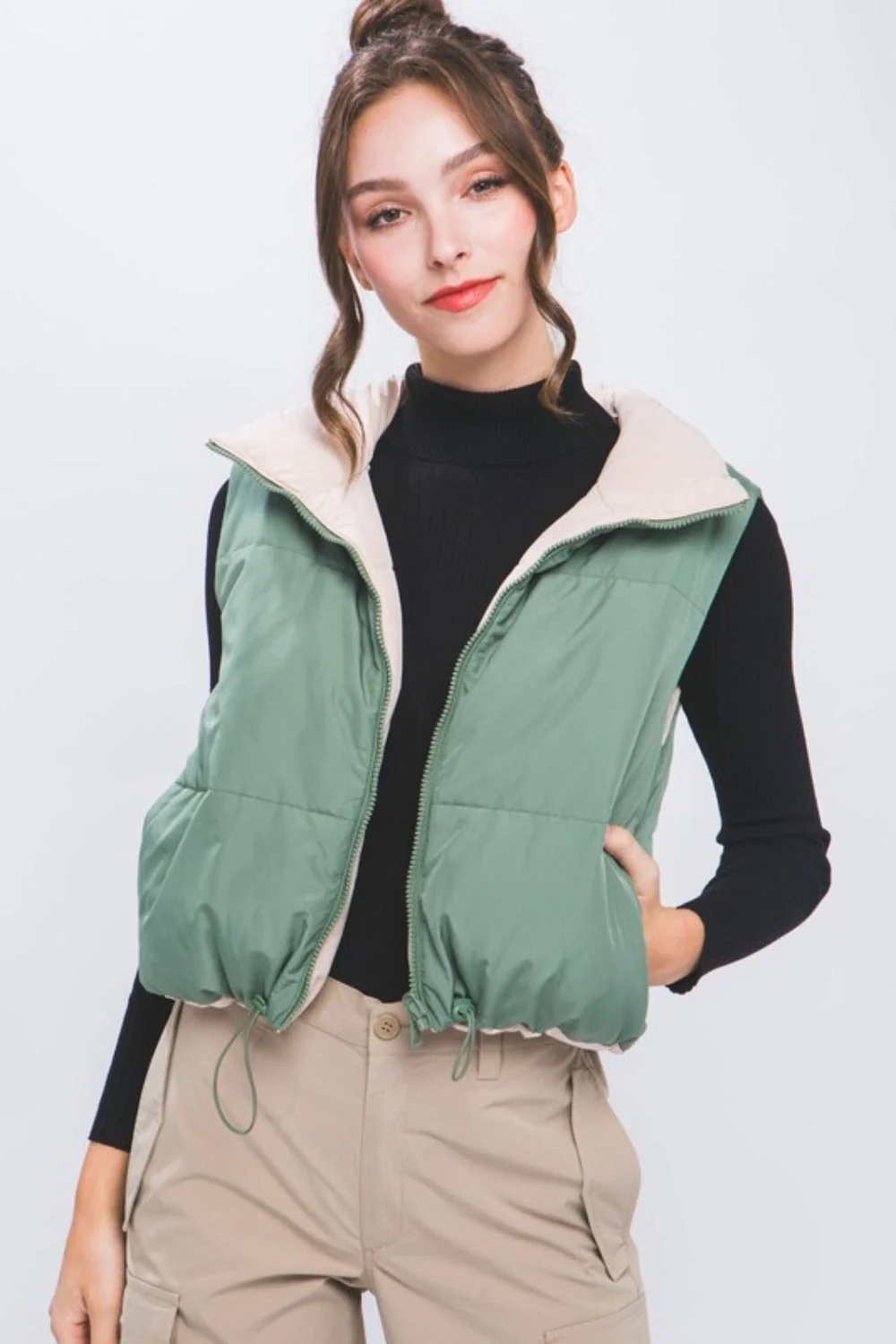 Lina | Cropped, reversible zip-up vest from Love Tree