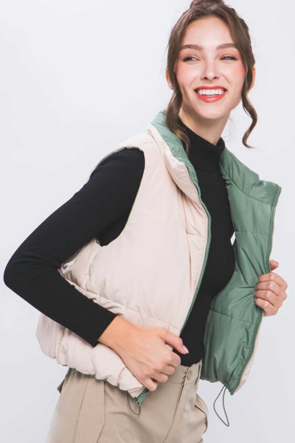 Lina | Cropped, reversible zip-up vest from Love Tree - Image 2