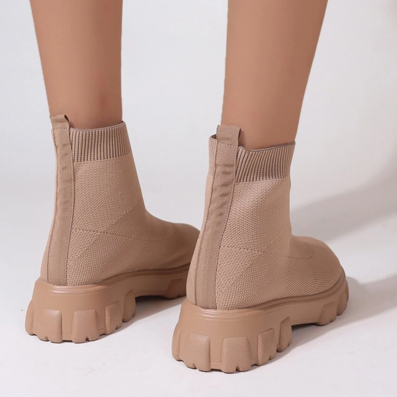 Linda | Custom-made, supportive orthopedic boots - Image 2