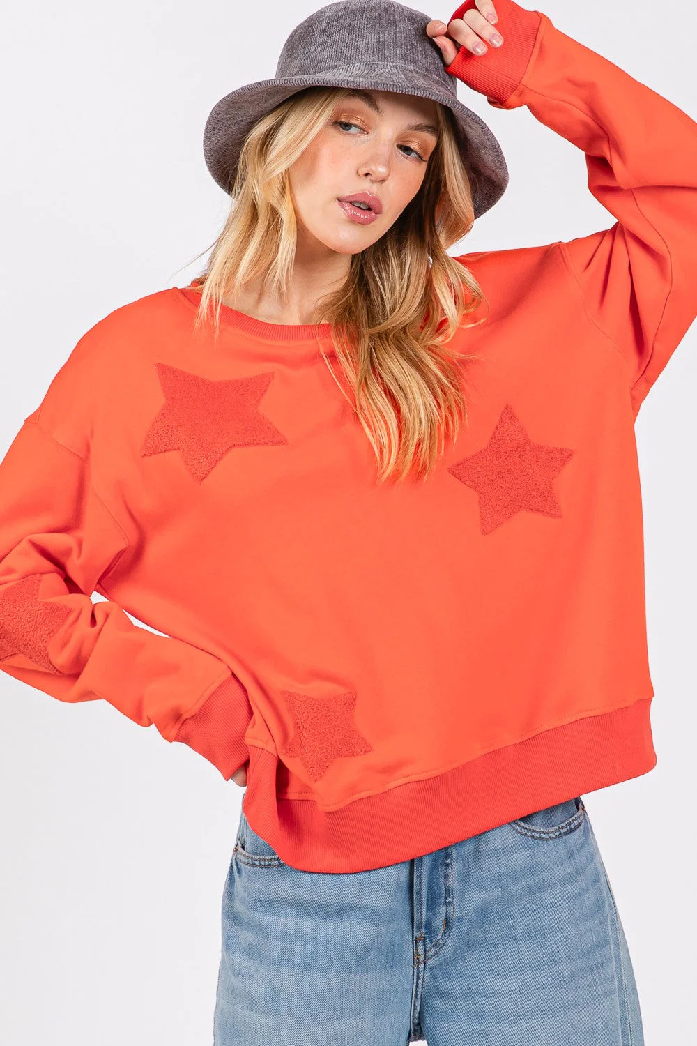 Linda | Long-sleeved sweatshirt with star patch - Image 3