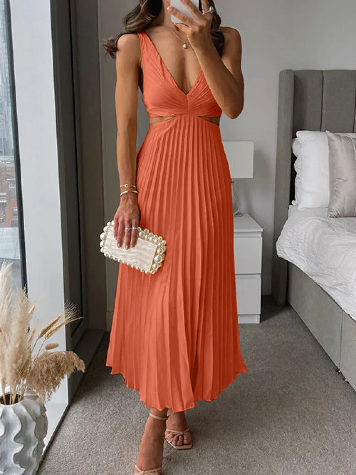 Linda® | Premium Satin Elegant Dress - Image 4