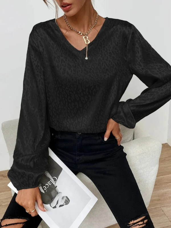 Logan® | Loose Long Sleeve V Neck Leopard Print Blouse - Image 4