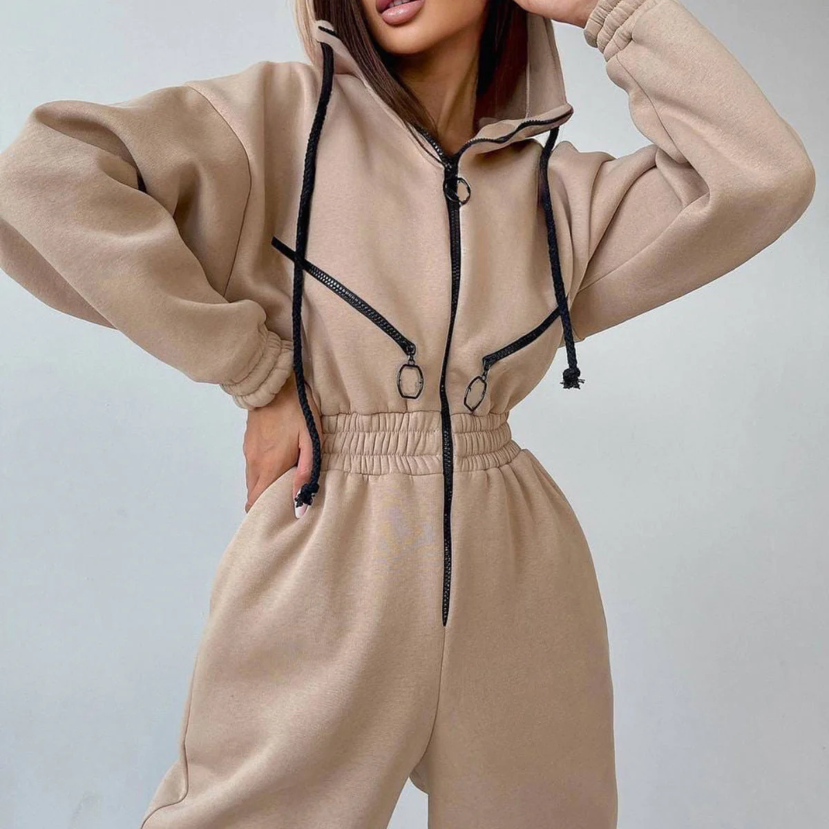 Lorena | Sweatshirt with hood and waist - Image 8