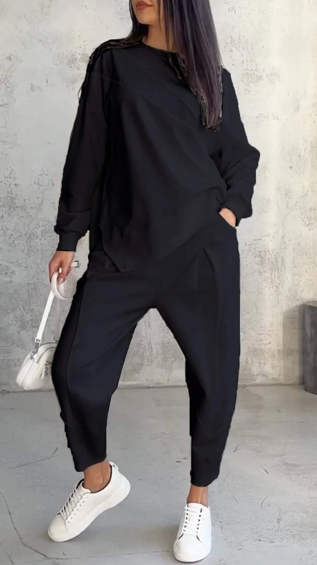 Lorena | Two-piece set with a crew neck and long sleeves. - Image 5