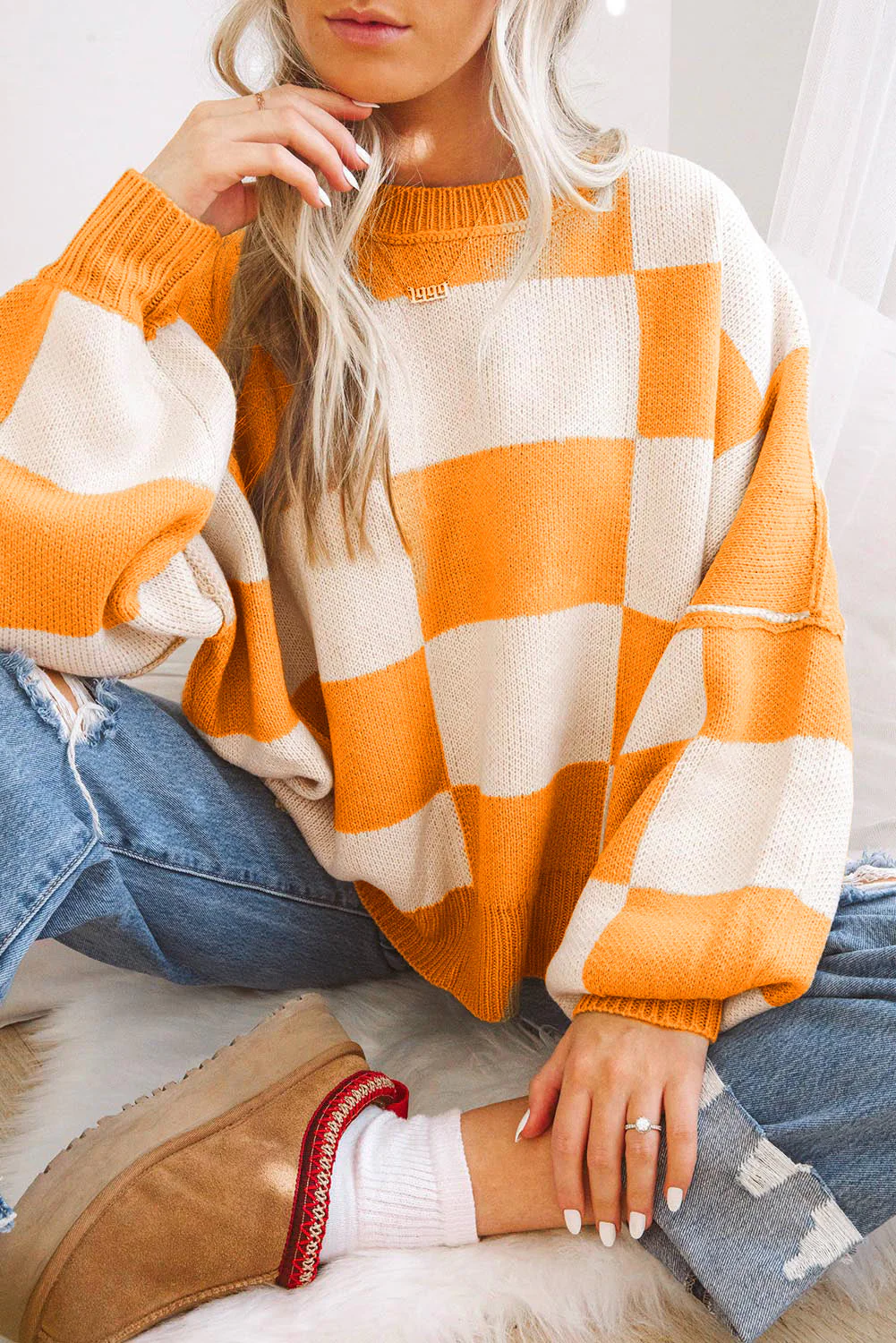 Lotte | Adorable checked sweater with bishop sleeves - Image 3