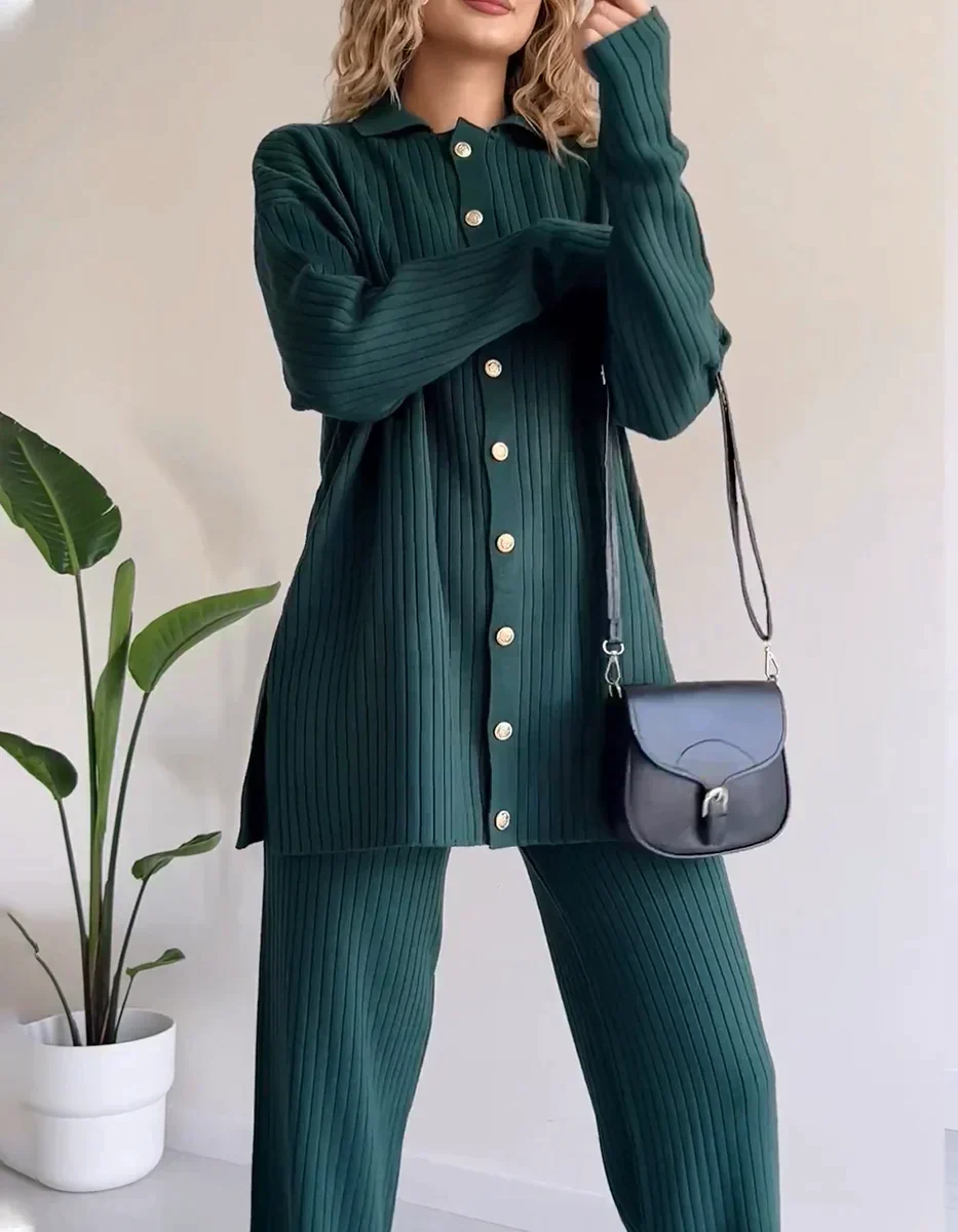 Lourdes | Warm and stylish women's set