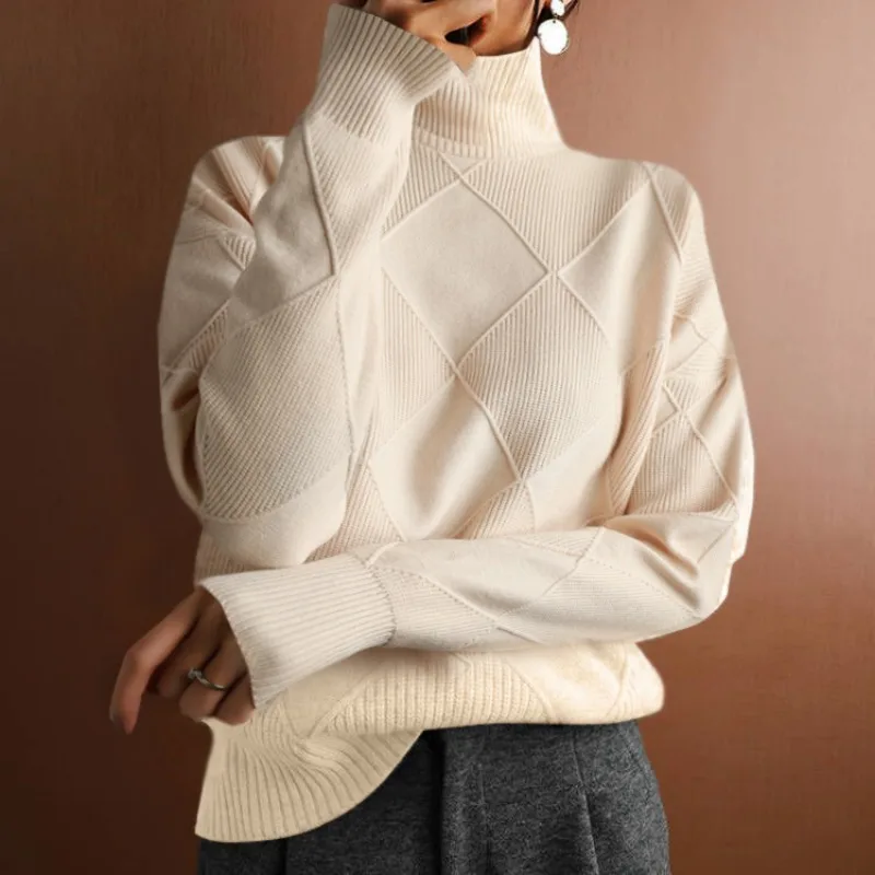 Lucero® | Trendy and elegant   sweater - Image 3