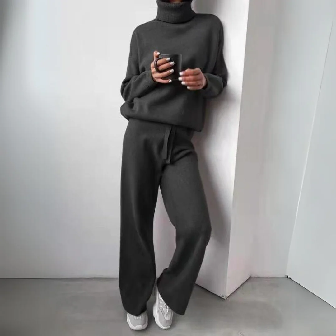 Lucía | Elegant set with sweater - Image 7