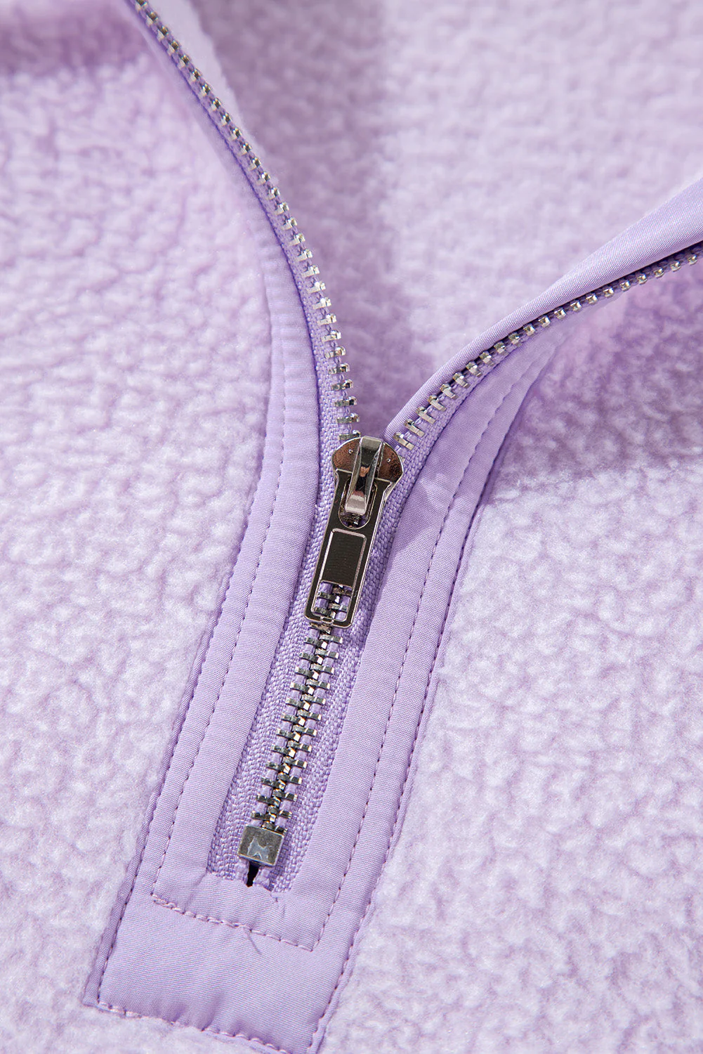 Lucía | Chic and versatile winter hoodie - Image 6