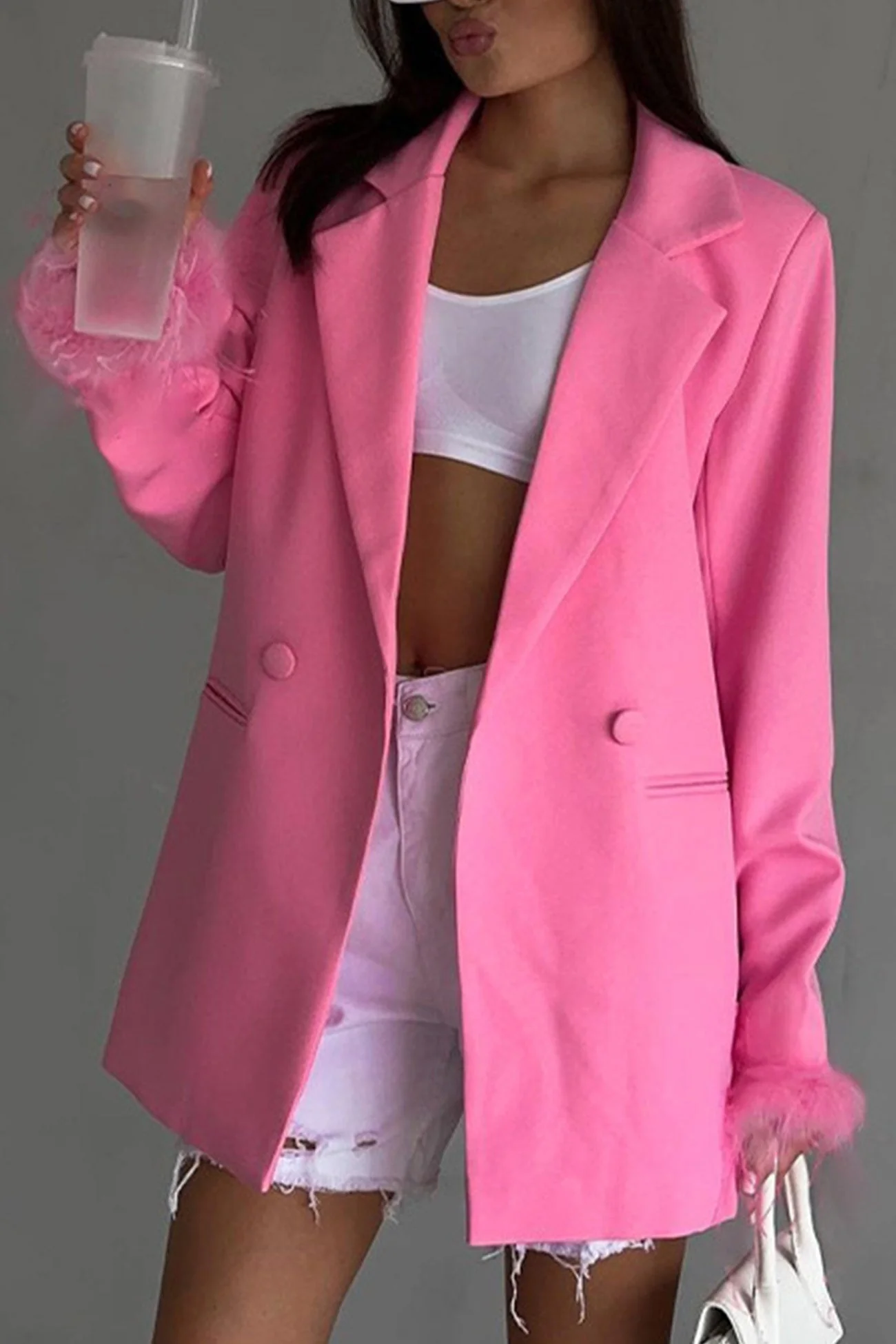 Luciana | Suit with fixed lapels and fluffy cuffs