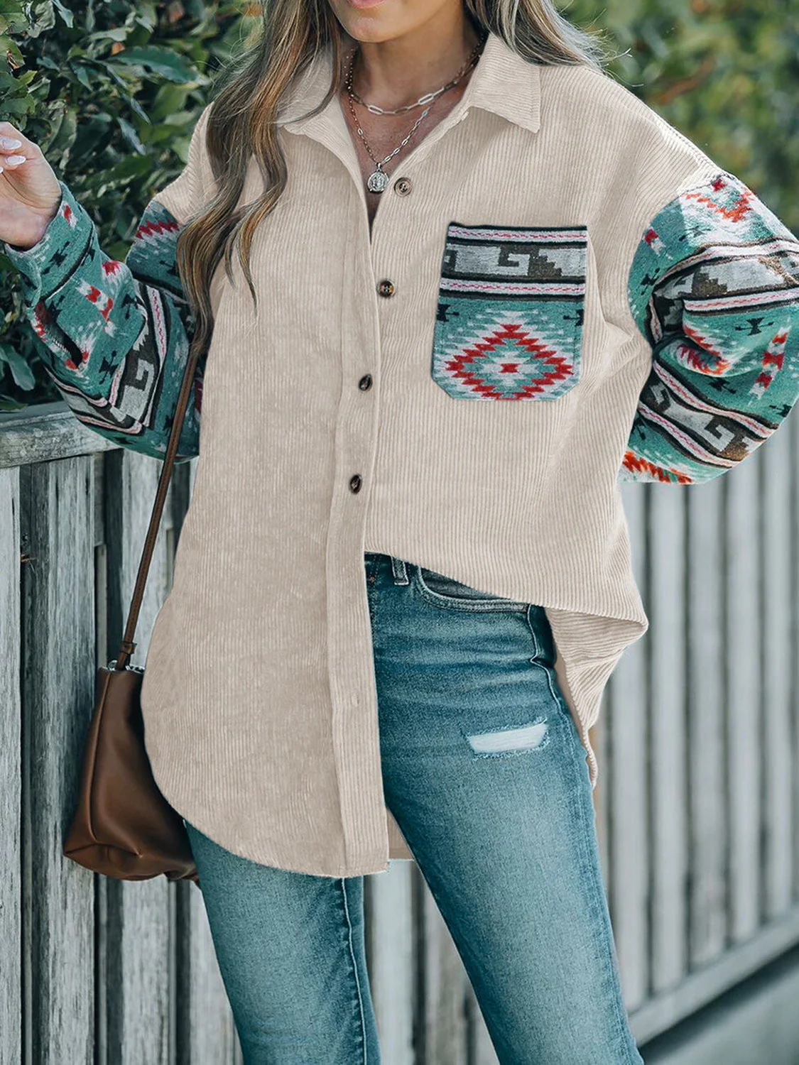 Lucie | Perfee neck jacket with geometric collar and pockets - Image 3