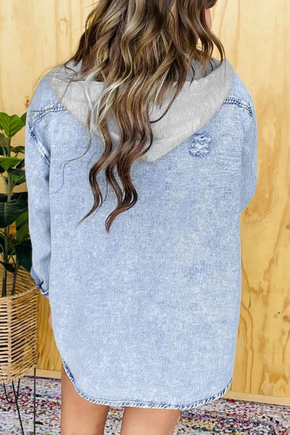 Lucrecia | Fashionable and minimalist winter jacket