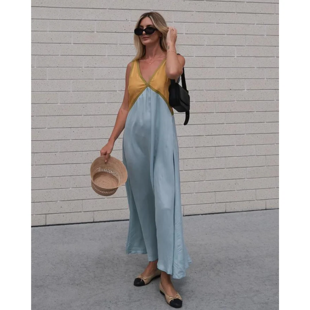 Lucrezia® | Elegant Dress With V Fit - Image 6