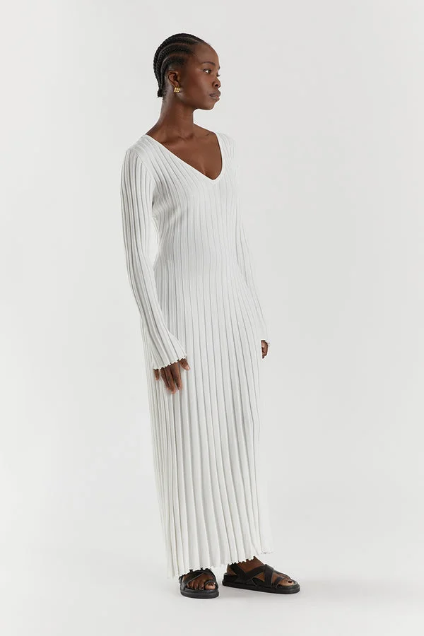 Luisa® | Knitted Midi Dress With V-Neck And Sleeves - Image 13