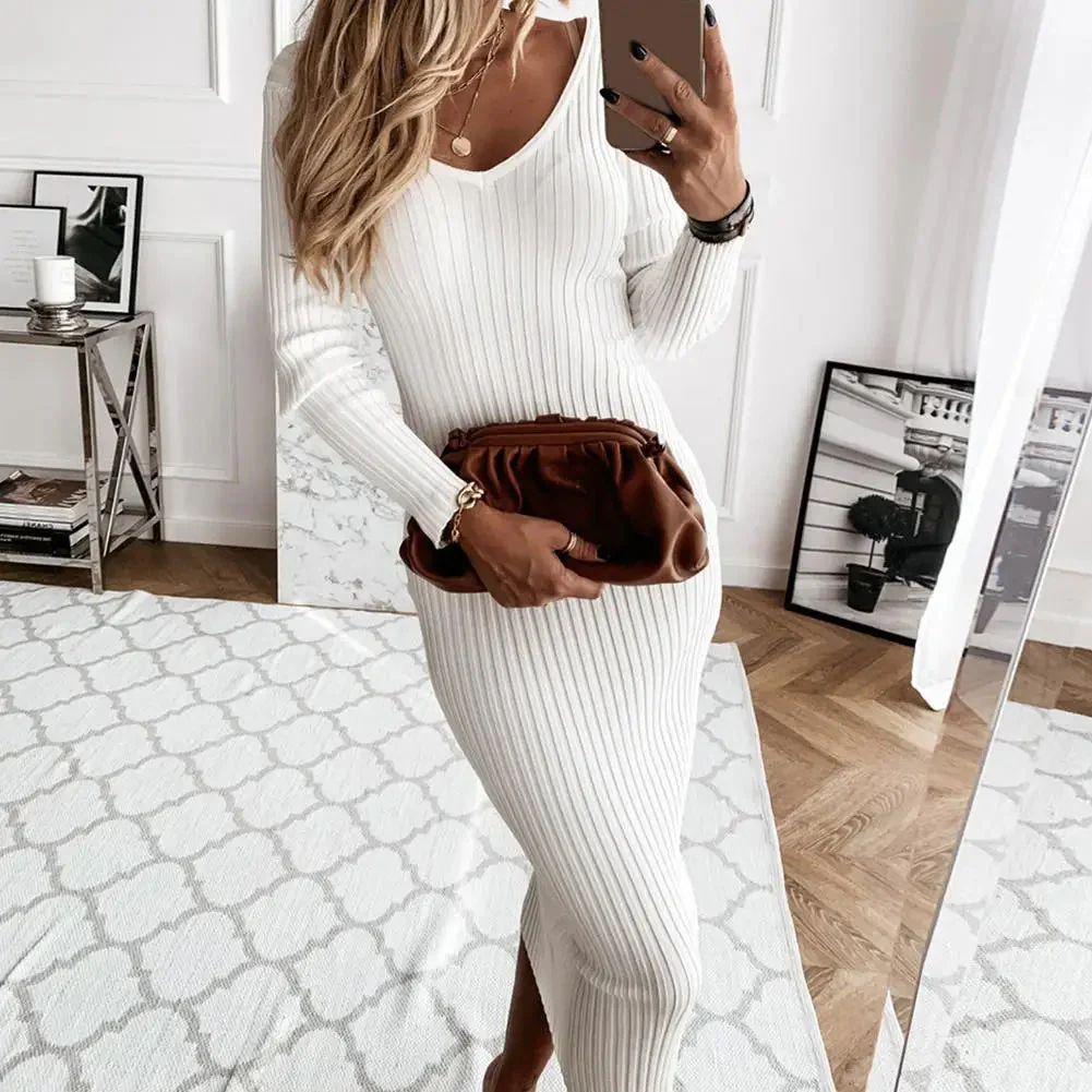 Luisa | Fashionable women's long-sleeved V-neck shirt - Image 3