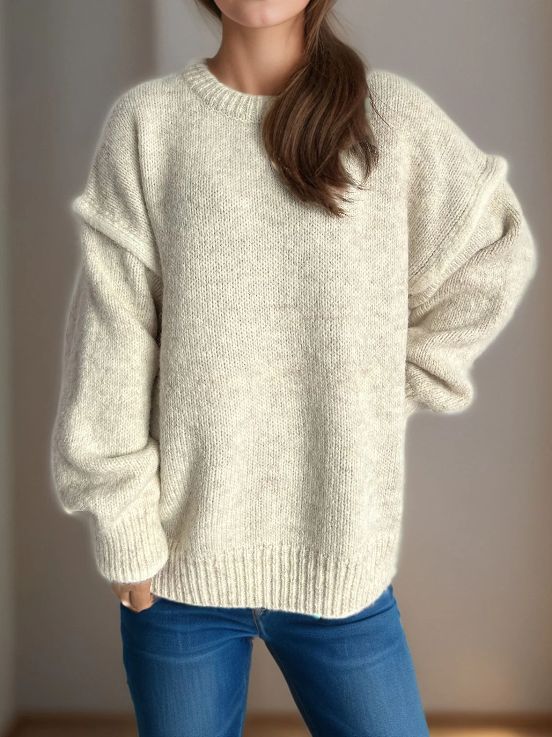 Luz | Round neck sweater with sloping shoulders and contrasting trim - Image 19