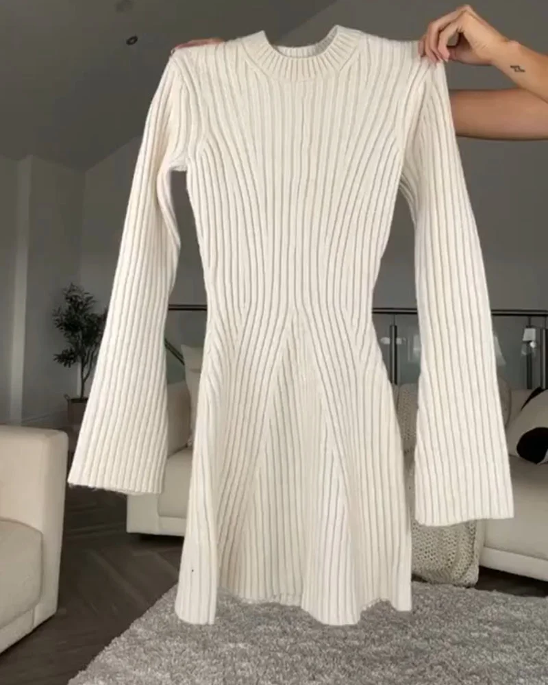 Luz María® | Elegant Long Sleeved Dress - Image 2