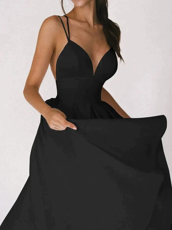 Macarena® | Elegant Dress With V-Neck And Straps - Image 10