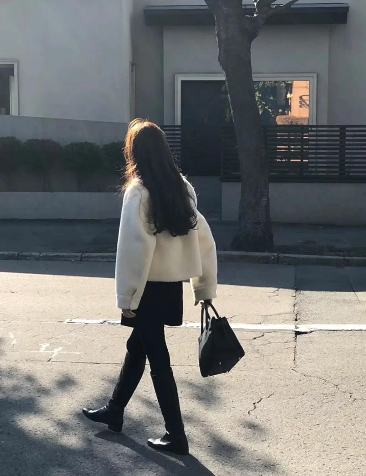 Magaly® | Long sleeve fashionable white winter coat for women - Image 6