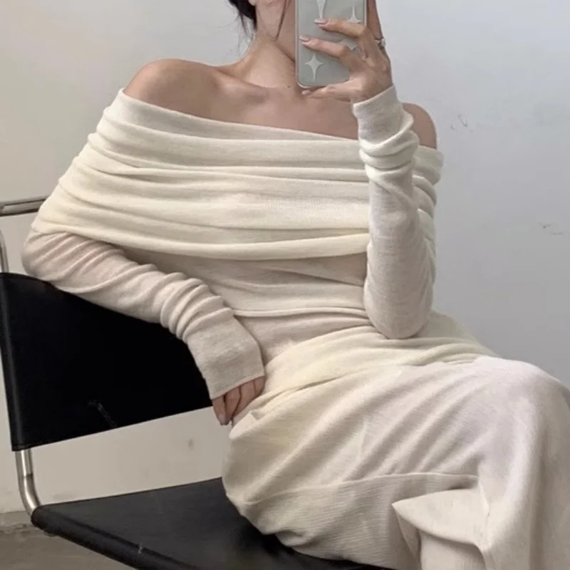 Magda | Women's off-the-shoulder sweater - Image 2