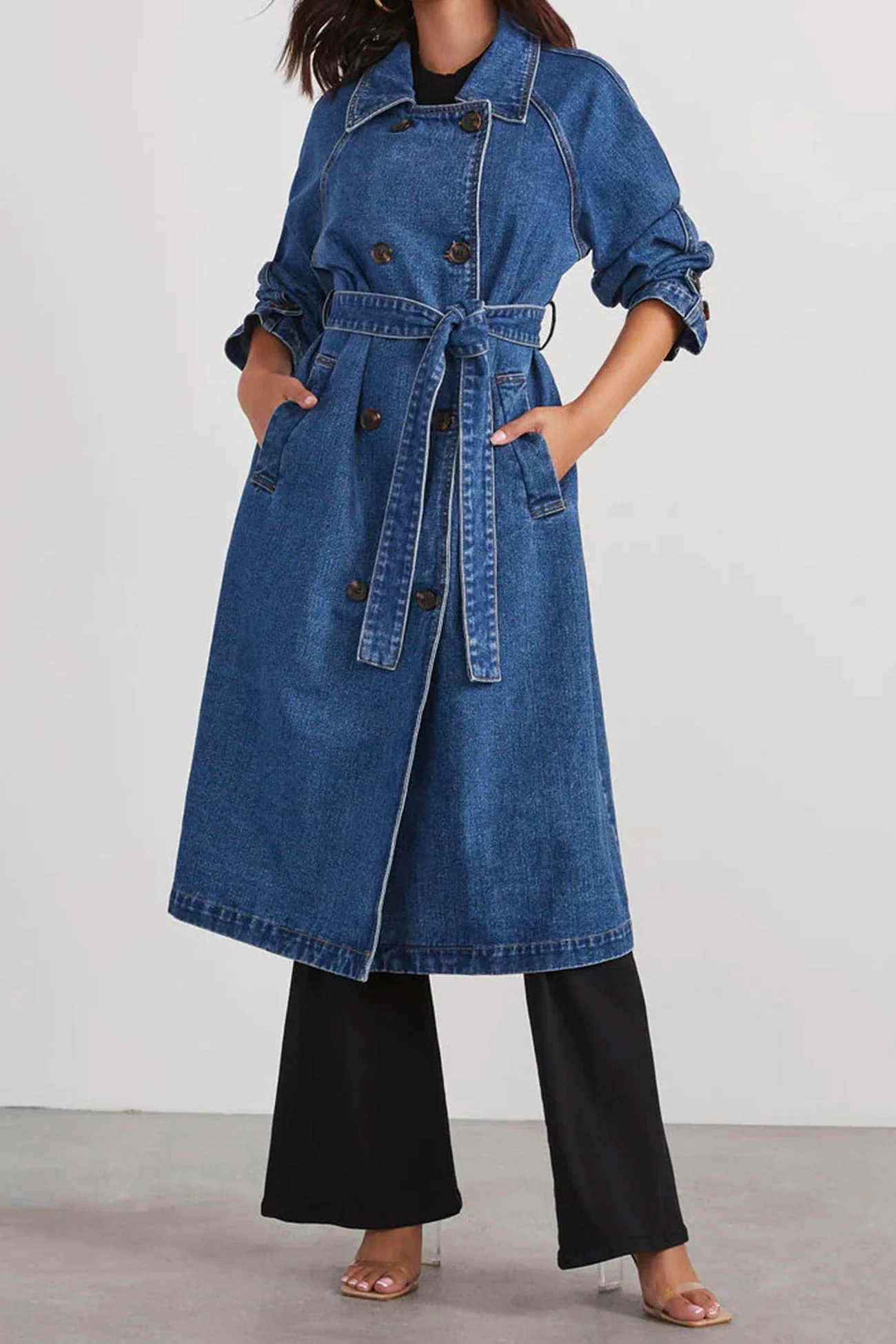 Maite | Double-breasted denim trench coat with straps - Image 4