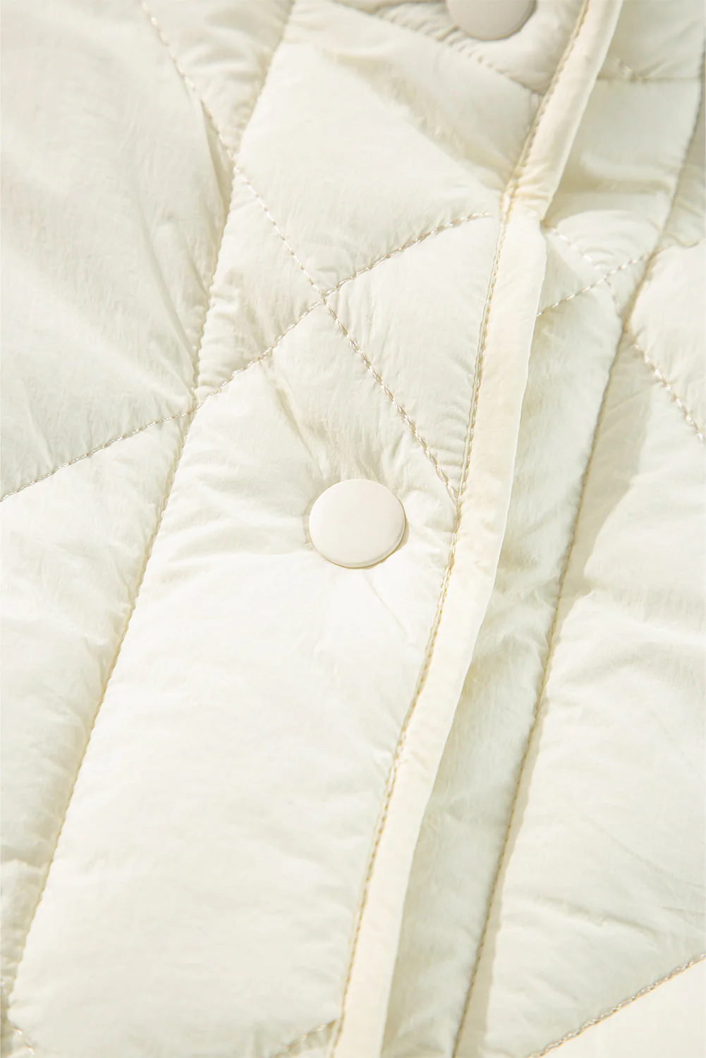 Maite | Vest with snap-down structure and pockets - Image 9