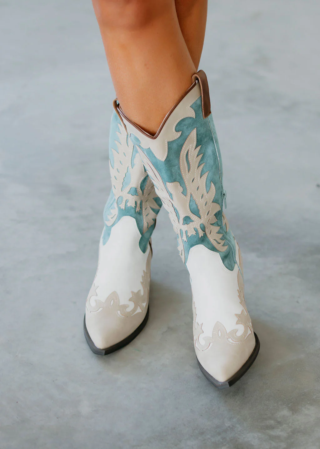 Malena | Fashionable and supportive orthopedic boots - Image 9