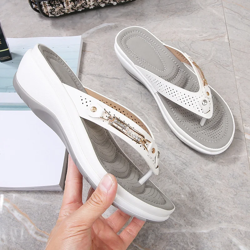 Malia® | Women Flip Flops - Image 4