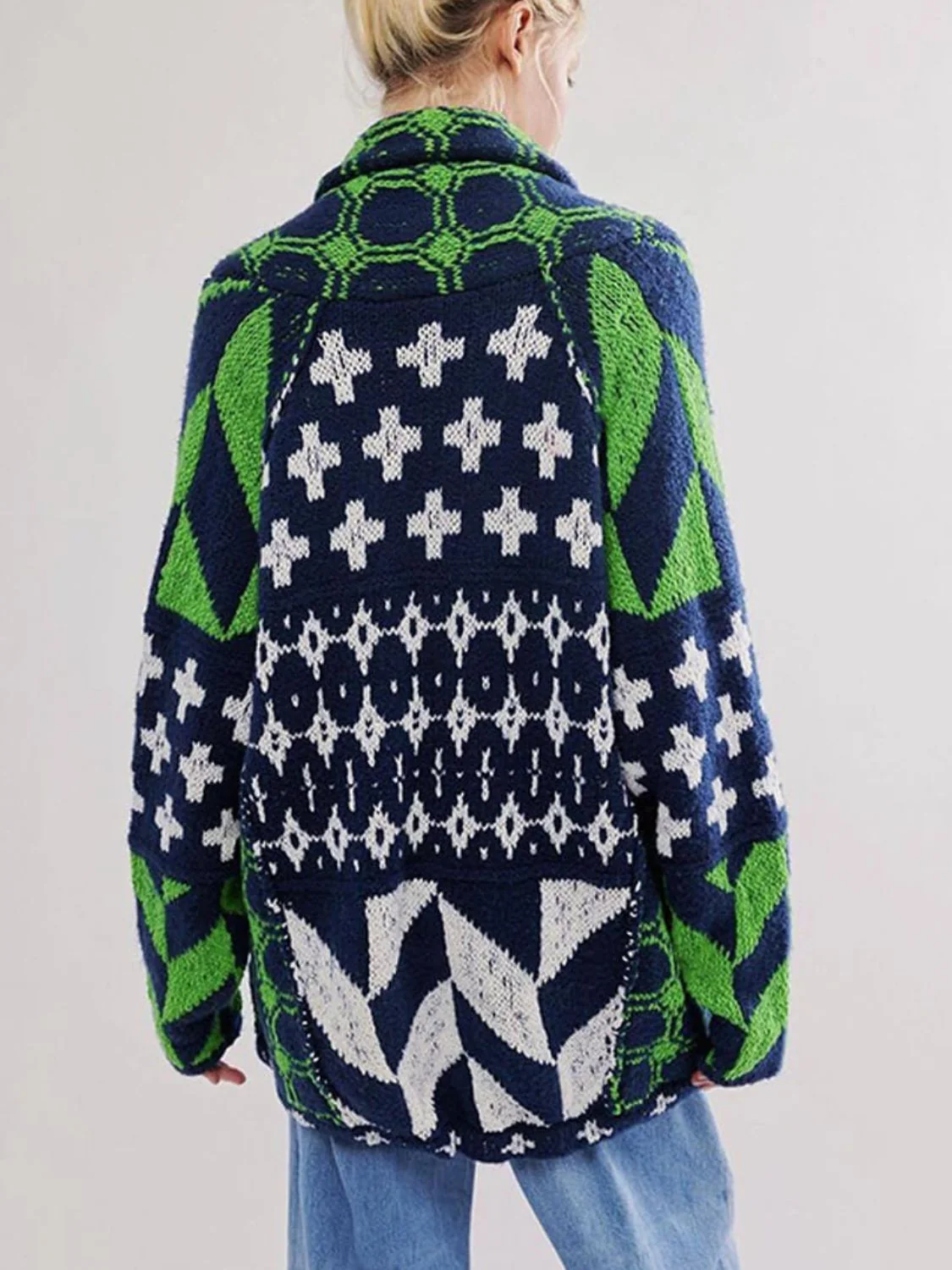 Manuela | Long sleeve cardigan with buttons and cross graphic - Image 2