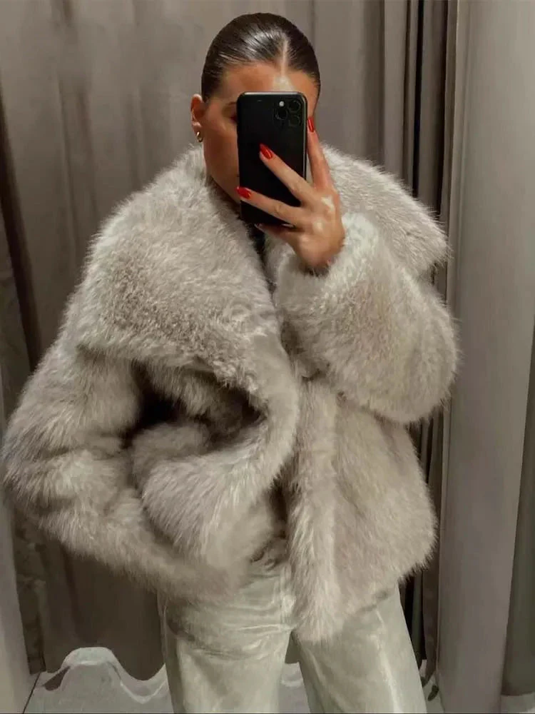 Manuela® | Modern, casual winter coat for women - Image 2
