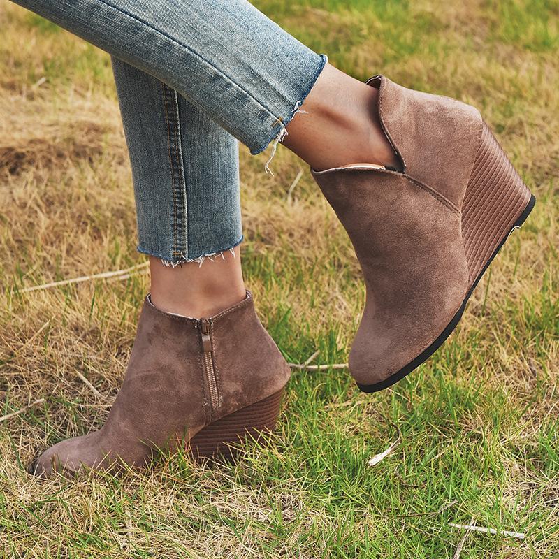 Manuela | Supportive, stylish orthopedic boots - Image 12