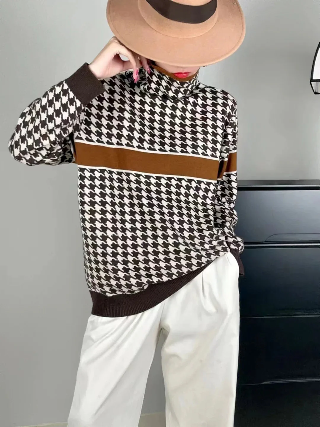 Mara | Elegant turtleneck sweater - Image 7