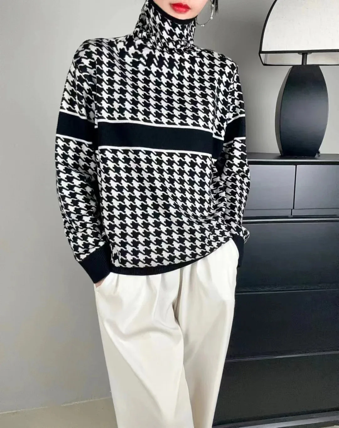 Mara | Elegant turtleneck sweater - Image 8