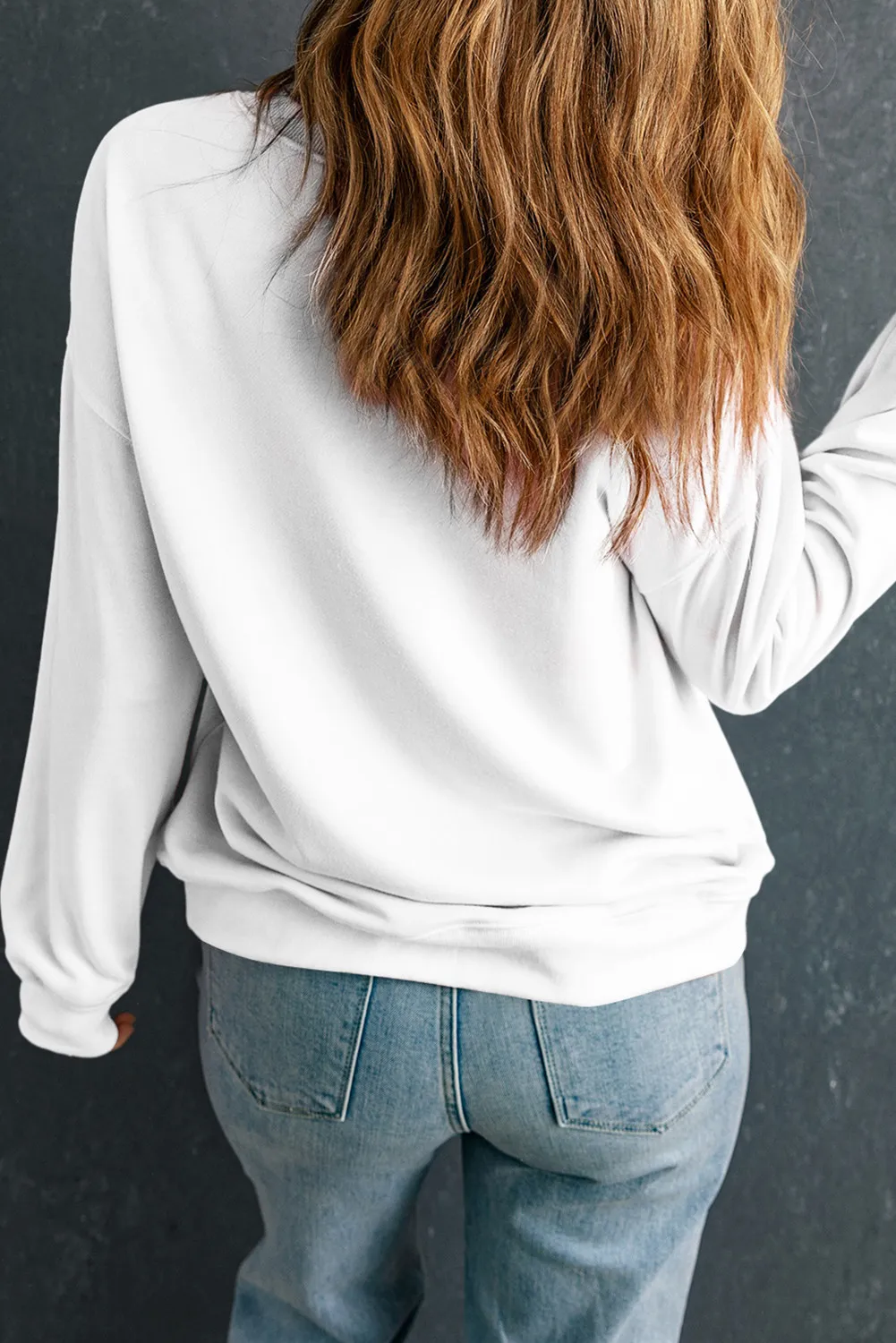 Mareike | Long sleeve crew neck sweatshirt with letter graphic - Image 3
